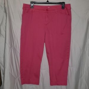 SOLD - St John's Bay Capri